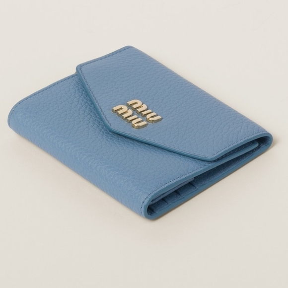 MIU MIU Vitello Dyno Leather Fold Wallet Light Blue - Picture 4 of 4